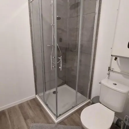 Apartment Ser1 Avec Wifi Et Parking A Saint-Étienne-du-Rouvray